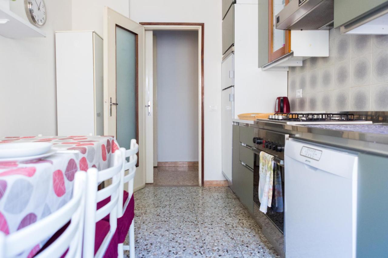 Parma A Due Passi Dal Duomo Apartment Kültér fotó